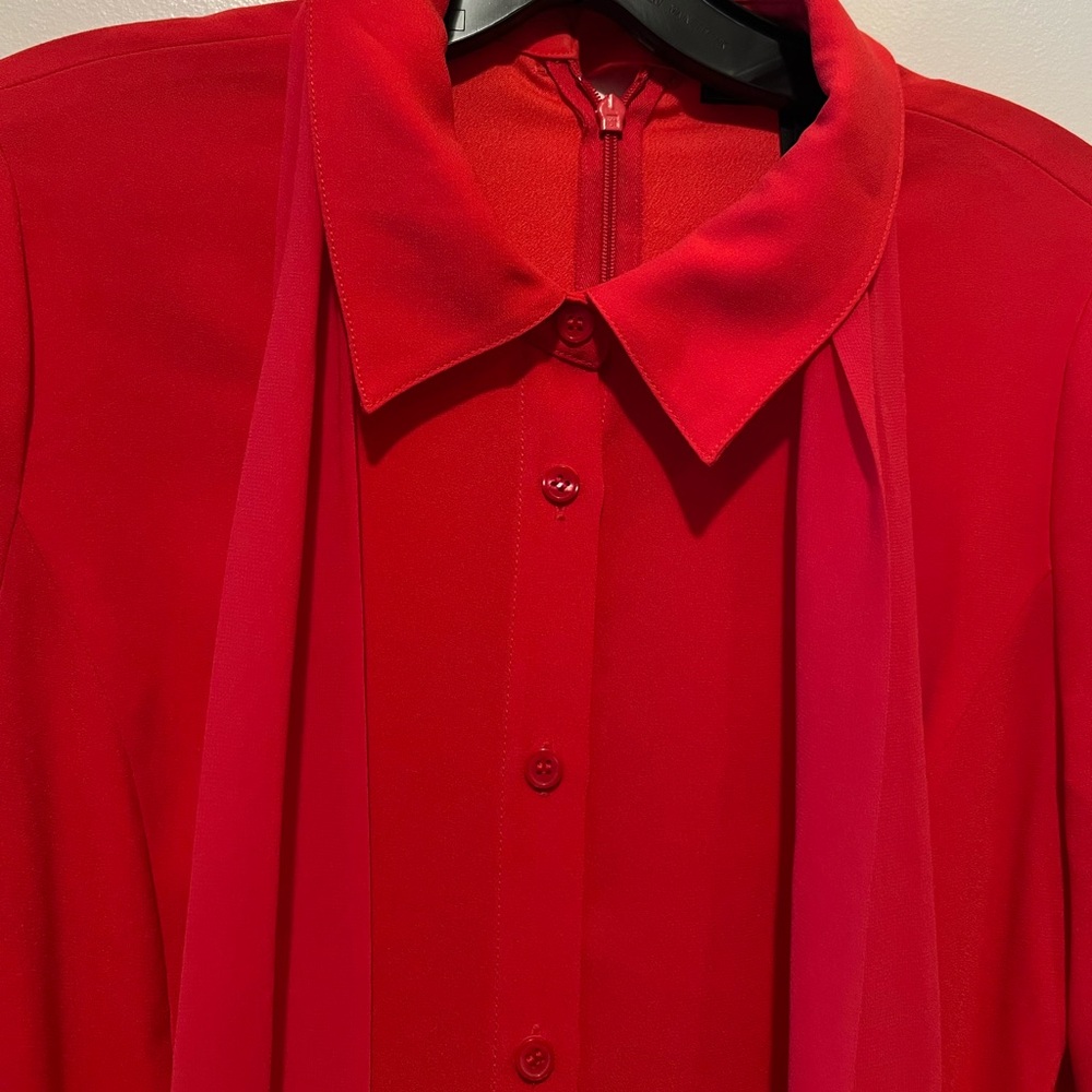 *FLASH SALE*BCBGMAXAZRIA red romper size XS - Picture 9 of 10